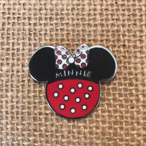 TRADED Minnie Mickey Icon Enamel Pin